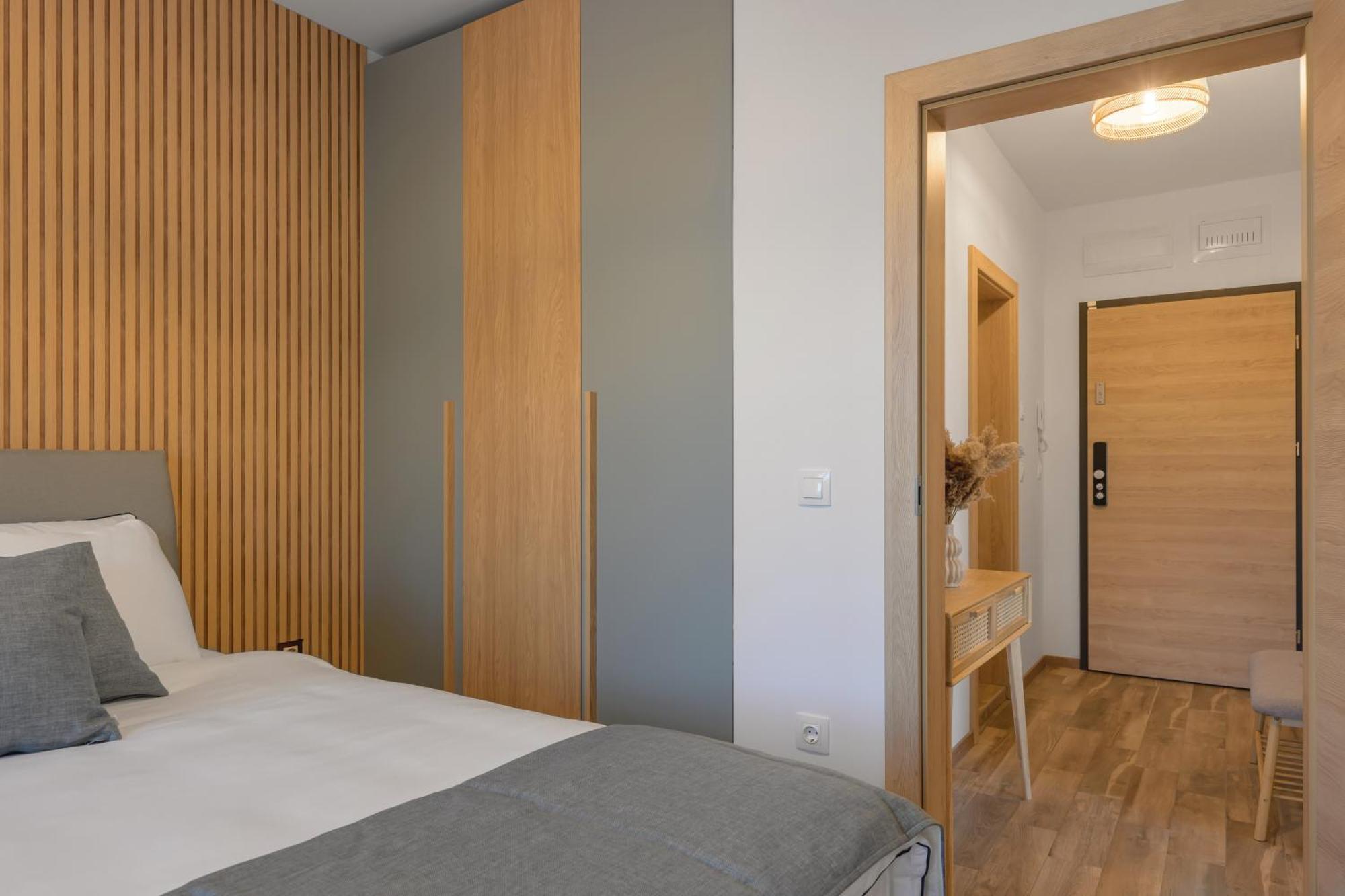 Boho Sea View One-Bedroom Pool & Spa Apartment Saints Constantine and Helena ภายนอก รูปภาพ